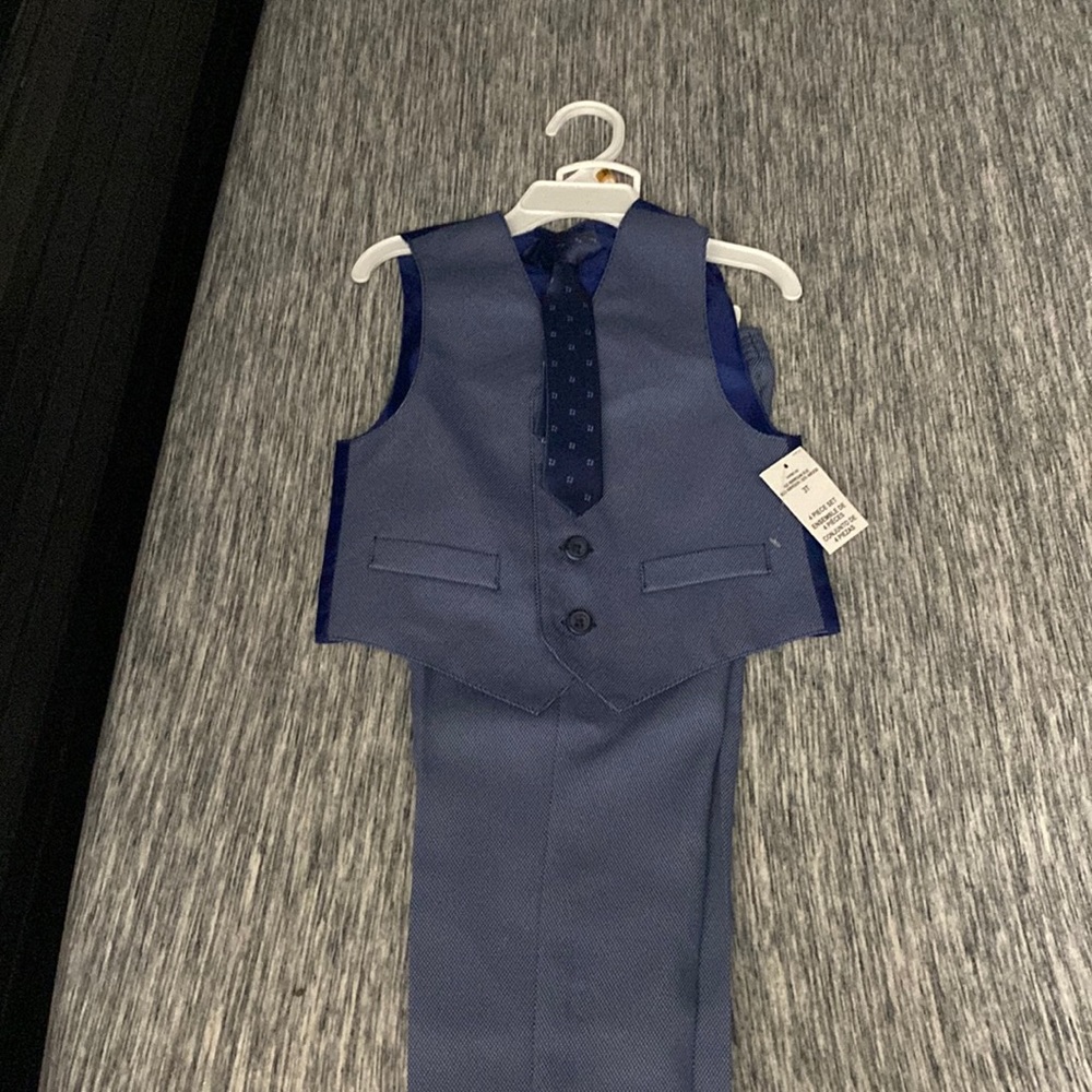 Toddler suit (3 pieces)